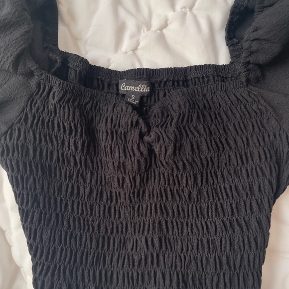 Ruched puff sleeve princess tee in black - Picture 2 of 3